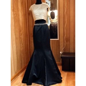 Prom Dress/ Formal Gown/ Homecoming Dress